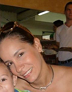 48 Year Old Bucaramanga, Colombia Woman